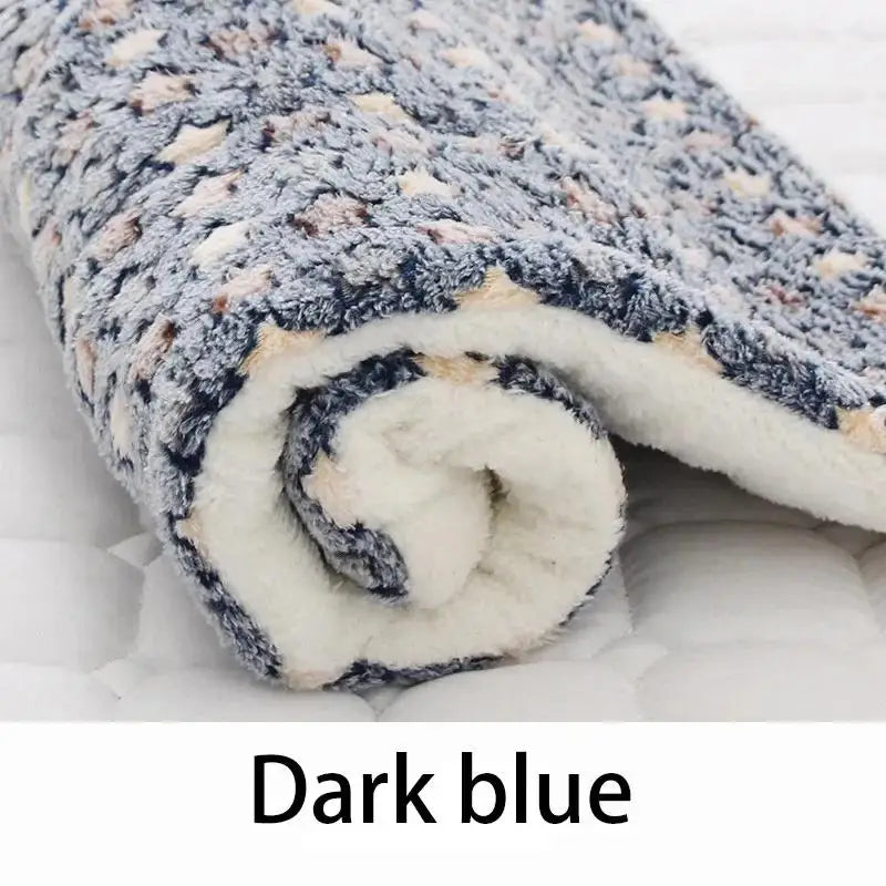 Soft Thickened Blanket Pad Fleece Home Washable Warm Bear Pattern