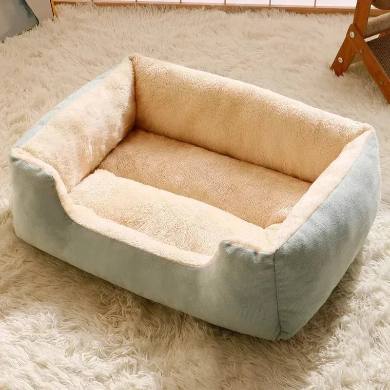 Soft and cosy small bed suitable for small dogs and cats