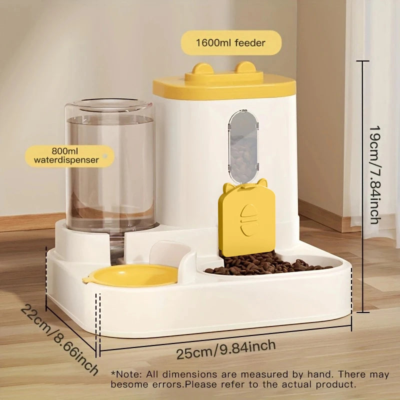 Pet large-capacity feeder with integrated automatic water dispenser