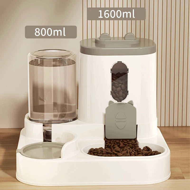 Pet large-capacity feeder with integrated automatic water dispenser